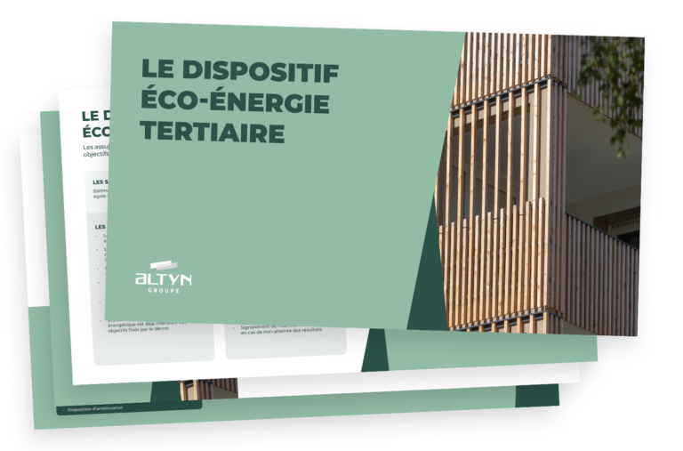Mockup du guide Éco‑Énergie Tertiaire d’Altyn Groupe avec couverture verte et façade en bois
