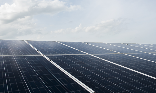 Découvrez comment la loi APER facilite le financement de projets photovoltaïques en France